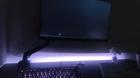 ادري وش السالفه لا تقوم تسوي نفسك قافط✋🏻 #fyp #viral #hack #coding #desktop 