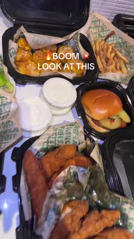 THIS MEAL NEVER MISSES @Wingstop #fyp 