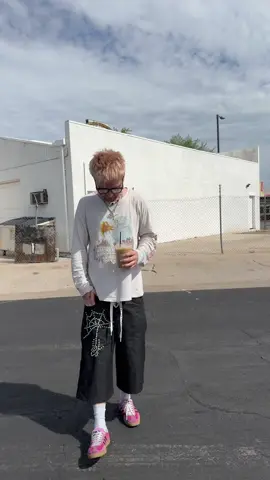 Lil coffee run, crazy to think this shirt use to be black originally. #fyp #arizona #OOTD #streetwear #fashiontiktok 