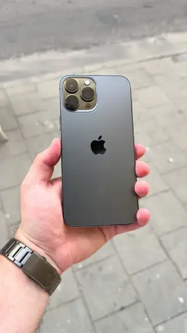 Iphone 13 pro max 128gb graphite, стан 10/10 • Без жодних блокувань.  • Гарантія 3 місяці від магазину.  • Дефект: відсутній • Вартість: 555$ • Акумулятор: 91% 286 циклів • Львів вул.Костомарова 14 • Львів Вул Зубрівська 38 ТЦ «Sport Life» http://bit.ly/4j4TgO2 📲 Замовлення: @ifriend_lviv / @ifriend_lvi