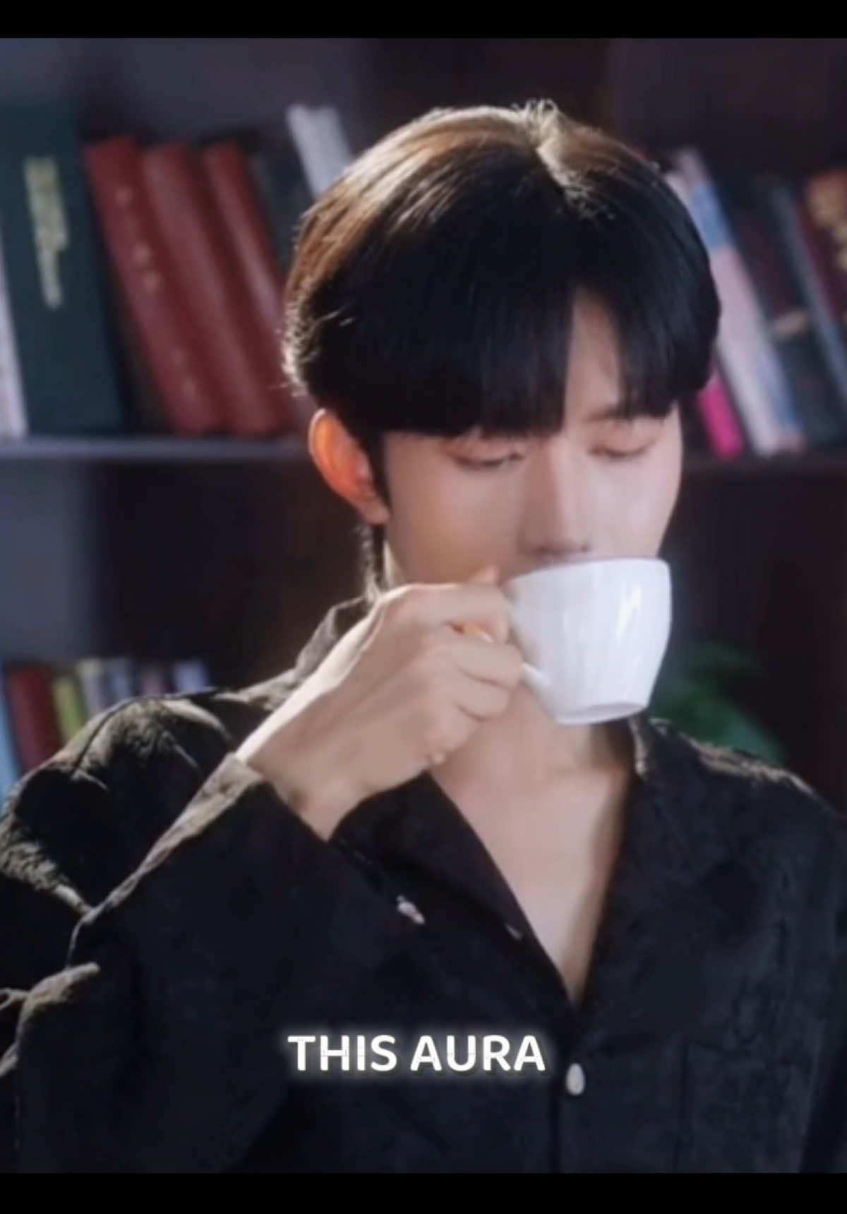 luxurious vibe and attract all eyes 🌟 #huayong #ABOdesire #desiretheseries #shengshaoyou #boylove #XingQiu #huangxing #eliothuang #qiudingjie #themmuon #hoavinh #thinhthieudu #fyp #chinesebl 