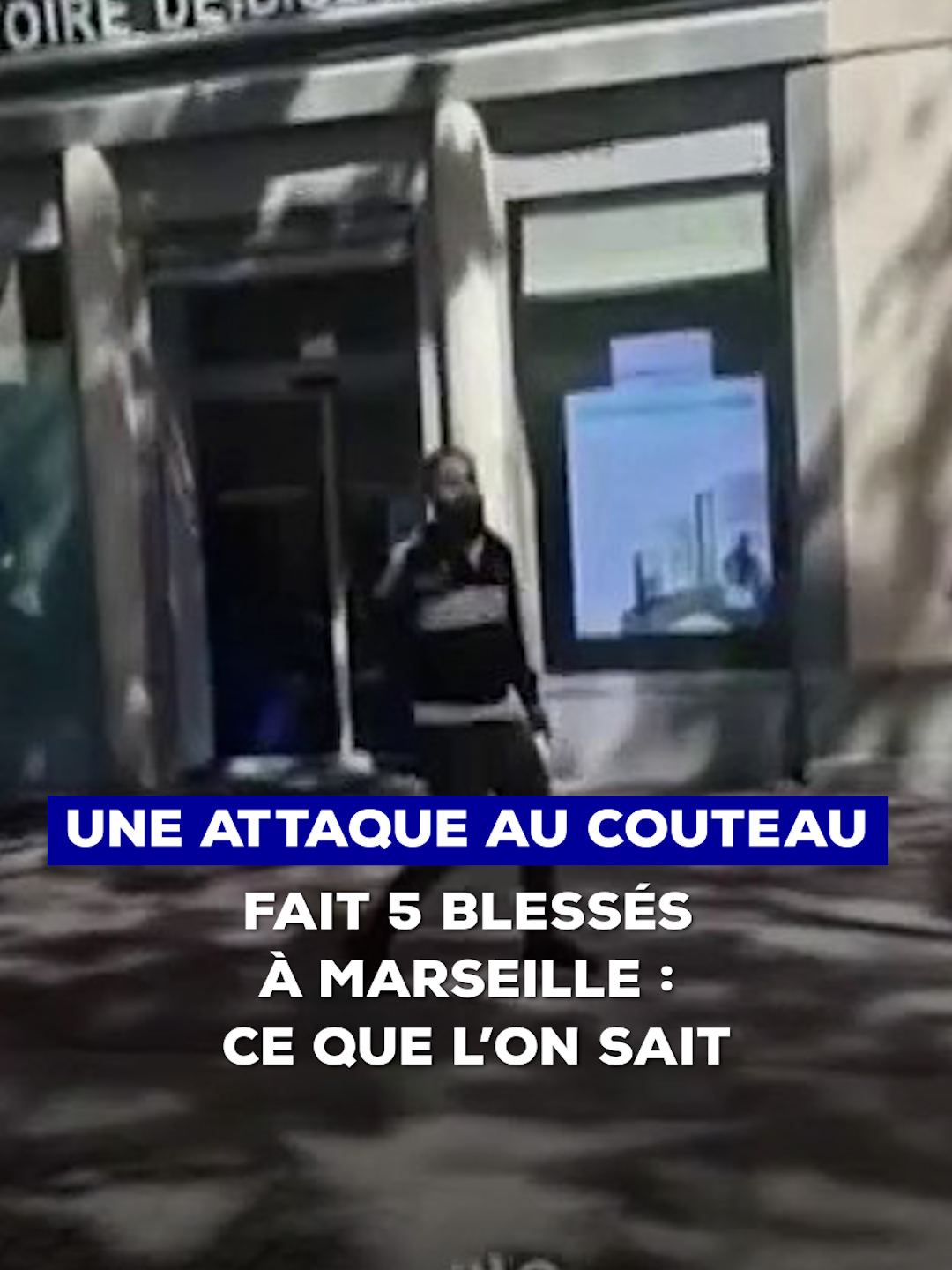 🚨 5 personnes ont été blessées dans une attaque au couteau en plein centre de Marseille, ce mardi, dont l'une se trouve dans un état critique. L'assaillant, un Tunisien en situation régulière connu des services de police et de justice, a été abattu par les forces de l'ordre. #info #faitsdivers #marseille