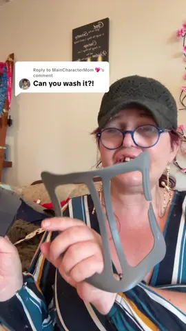 Replying to @MainCharacterMom 💖 this is how the TRTL becomes washable! #TravelTok #TRTL #washable #ComfyTravel #PassengerPrincess 