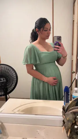Let’s see if we can remember to finish off the rñtrwnd at 28 weeks ♥️ #febuarybaby 