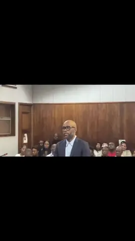 🌈 SA RAINBOW NEWS: VUSIMUZI “CAT” MATLALA’S BAIL HEARING POSTPONED 📍 ALEXANDRA – Businessman Vusimuzi “Cat” Matlala appeared alone in the dock at the Alexandra Magistrates’ Court on Tuesday for his formal bail application. ⚖️ The court has postponed the matter to Monday, 8 September 2025, while Matlala’s co-accused remain in custody, awaiting their separate court appearances. #sarainbownews  #BreakingNews  #vusimuzimatlala  #courtupdate  #justiceinsa 