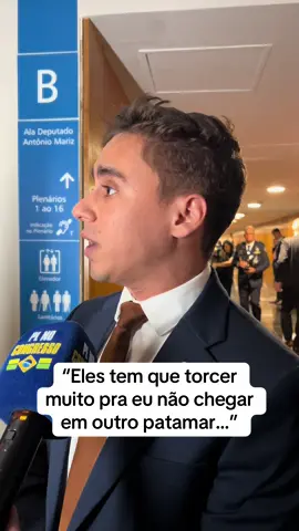 Nikolas responde na cara do repórter. @Nikolas Ferreira #NikolasFerreira 