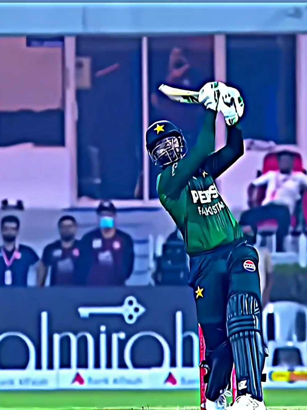 6 6 6 6 |  33 runs haris Rauf amazing  batting 🥵 #foryoupage #cricketlover #viralvideo 