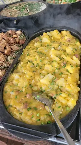 #comidamineira #fogaoalenha #novomundo #restaurante 