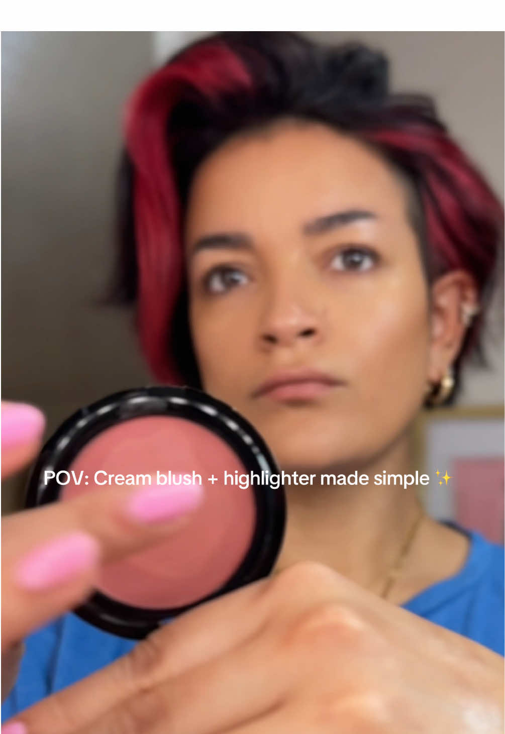 No more cakey powders 😅 The Laura Geller Wonder Balm Kit is the easy cream makeup trio: hydrating blush, radiant highlighter, and a free blending brush. Lightweight, blendable, and buildable for natural glow that lasts all day. Perfect for women who want a fresh, skin-like finish without the hassle. Orange cart ⬇️   #MakeupTok #CreamBlush #GlowyMakeup #TikTokShopBeauty #LauraGeller 