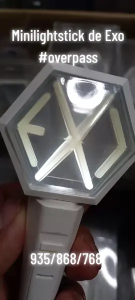 Minilightstick de Exo!! #overpass #exo #exol #minilighstick #minilightstickdeexo #exominilightstick #gemakpop #tiendadekpop #tiendakpopperu #conciertokpop 