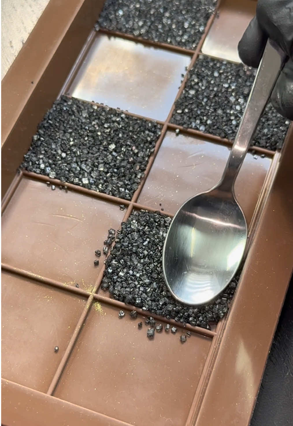 Day 60 of making Dubai Chocolate 🍫🖤 #dubai #chocolate #dubaichocolate #day1 