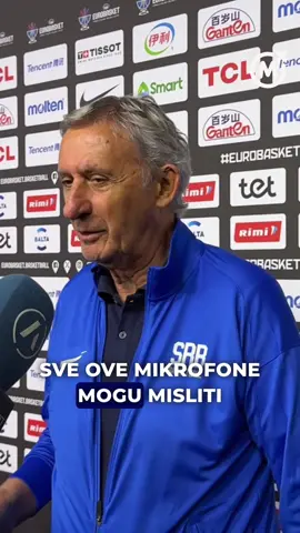 Izlaganje Svetislava Pešića (13 minuta) pred meč sa Turskom najteže je palo PR-u KSS-a, Nini Kolundžiji, koja je, izašla u susret novinarima i pridržala sve mikrofone. 😅 #EuroBasket #mozzartsport 