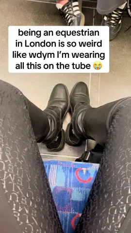 So overdressed and for what 😭😭😭 #equestrian #horseriding #equestrianlife #london 