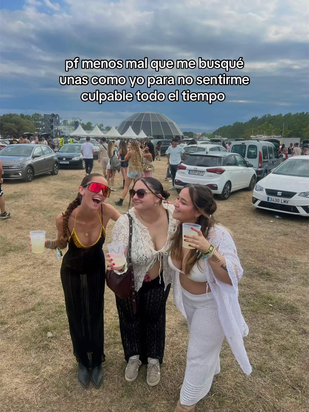 Los grupos de tres no fallan 🤣🤣🤣🤣 #parati #grupodeamigos #españa #lentejasconchorizo  #fyp