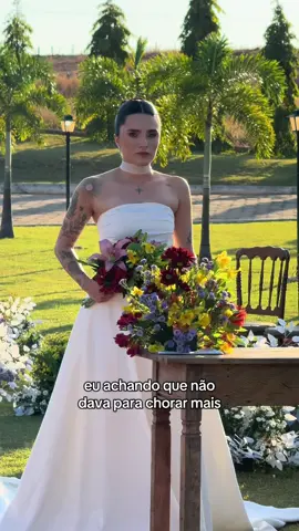 a maior princesa de todas, meu coração surtou!!!! queria ter o vídeo da minha reação hora que ela entrou😭😭😭 #casamento #lgbt 