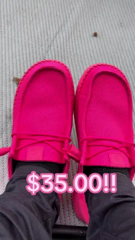 #heydude #heydudeshoes #heydudesale 