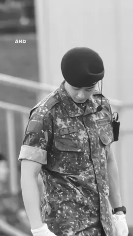 my man🫡🤍 #chaeunwoo #eunwoo #fyp 