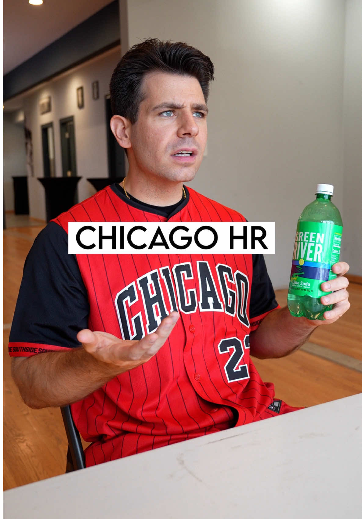 Chicago HR #fyp #chicago #comedy #chicagotiktok #chicagofood 