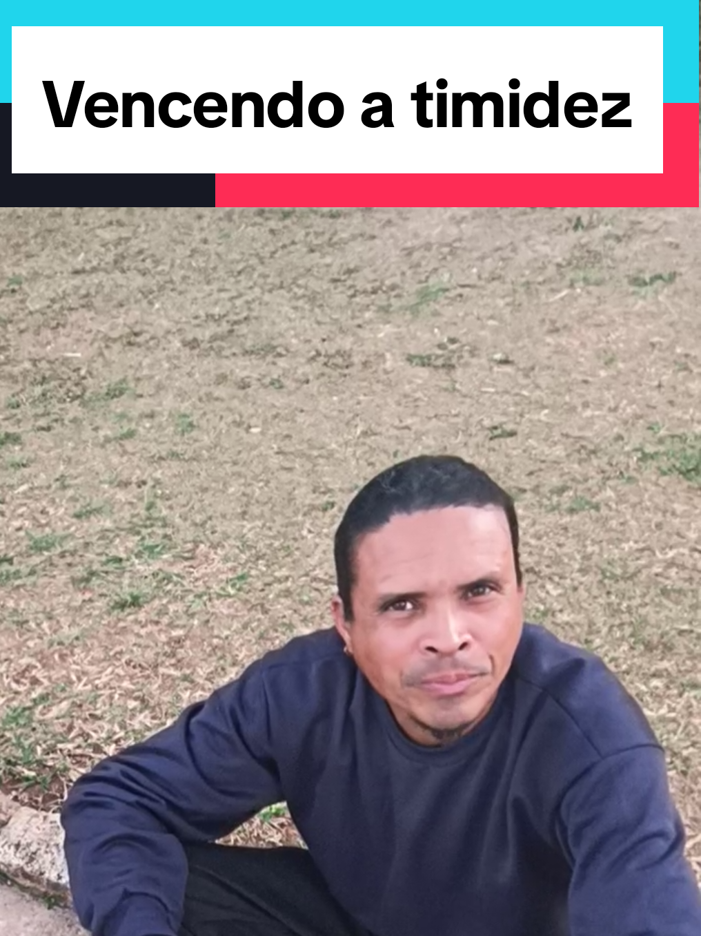 olha o cara comendo amendoim aí 🤣 . #humor #timidez #videosengracados #comedia 