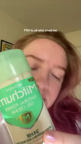 Using this so I can finish up products I own before buying new ones but like whyyyyyyyy did I eveerrr buyyyy thiiisssss 😭😭😭😭 #hyperhidrosis #aluminumfreedeodorant #naturaldeodorant 
