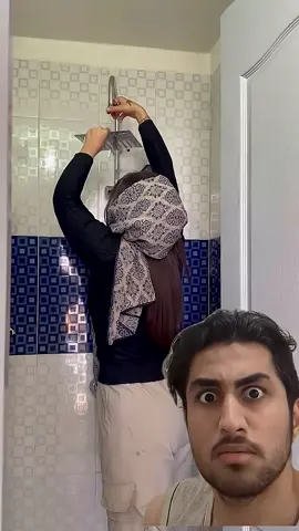 دوش حموم عادت ماهانه شده؟!🩸😂 @رسـ̷ـ̷ـ̷ـول 