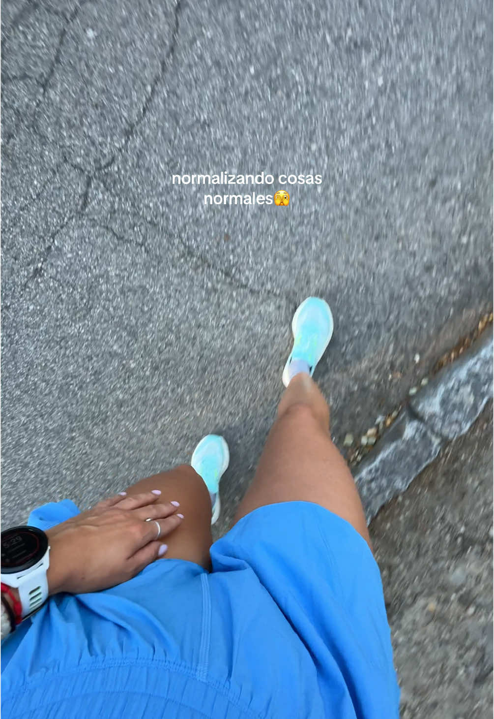 decidme que hacéis vosotras, que me niego a pensar que tengo que decir adios a mis cute running shorts🥹🩵 #Running #chafing #runnerthings #runnergirl 