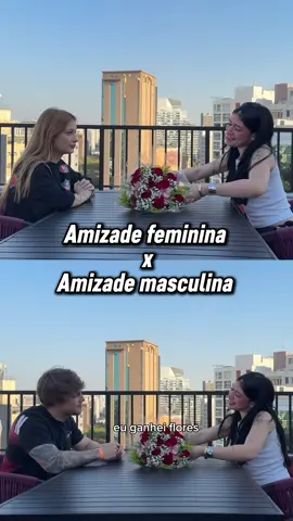 não sabe se fica feliz ou triste 
