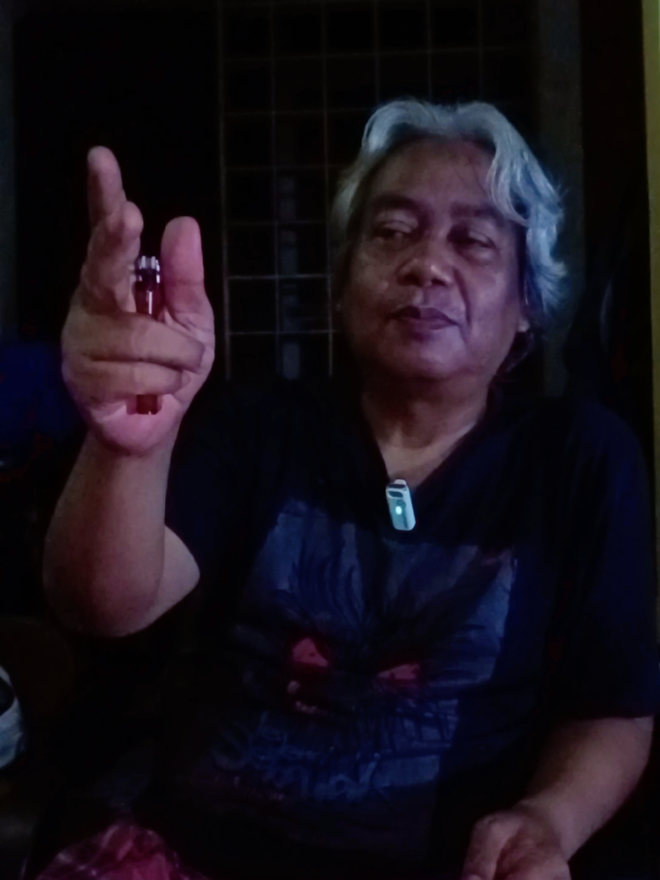 Dalang Kerusuhan Ketahuan.  Yg Paling Berat Bagi Pemimpin di Dunia Ini adalah Kepercayaan. Demo, kritik keras hingga muak dan berujung amuk bukan karena ulah  pemodal korup atau konspirasi oligarki dan aparat. Semua karena dipicu rasa percaya atau adanya  kepercayaan kepada penyelenggara negara. Jika pemimpin selalu jujur, tepat janji dan bertanggungjawab menjalankan aturan maka rakyat pasti nurut. Nggak adalah apa itu amuk, berontak apalagi makar. #demonstrasi #brutal #penjarahan #amuk #kepercayaan @H.M Toha @PEMKAB MUBA @polresmuba @kejari.muba 