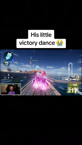Bro's hopping around like that is hilarious 😭 . . . #ndukauba #soniccrossworlds #knuckles #victorydance  #fyp 