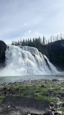 Chasing waterfalls 🖤 #kinuseofalls #riverboat #northernbc #chasingwaterfalls #canada_life🇨🇦 