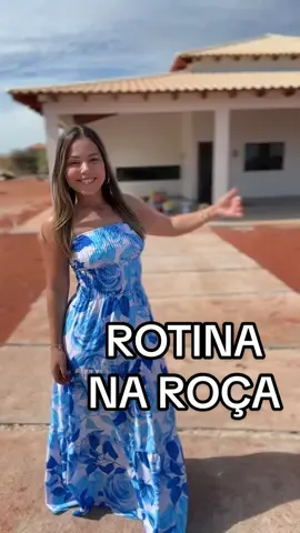 Mais um dia de trabalho na roça 🐄🍃, minha rotina aqui é o que sempre sonhei. 
