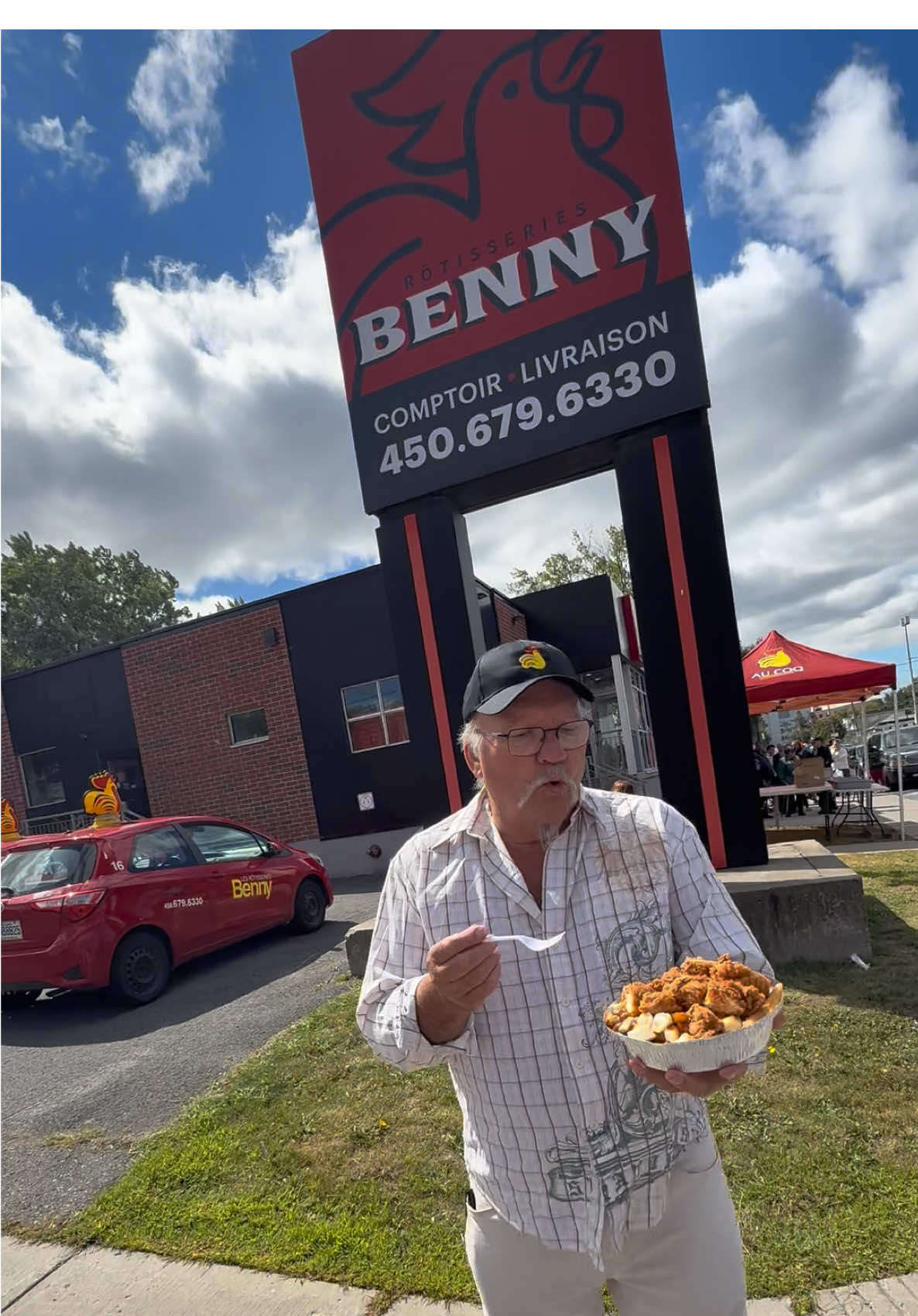 #fyp #foryoupage #viral_video #quebec #poutine @Les Rôtisseries Benny & Au Coq 