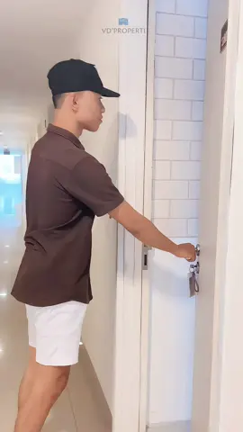 Nggak cuma itu loh promonya, masih banyak promo-promo menarik lainnya, cus hubungi admin by wa: 0823-1252-2186 #staycation #bekasi #bekasihit #apartemenbekasi #sewaapartemenbekasi 