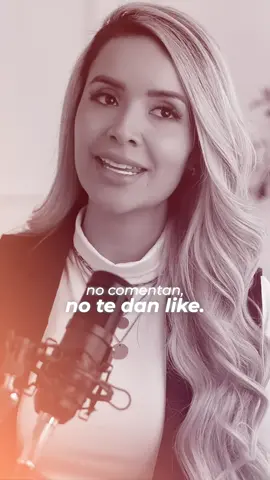 👀 No te siguen, no te comentan, no te aplauden… pero están ahí, mirando cada paso que das. Silenciosos, pendientes, esperando tu próximo movimiento. ✨ Recuerda esto: muchas veces, quienes más te observan en silencio… son los que más quisieran tener tu valentía, tu disciplina y tu luz. . . . . #stefyaraque #crecimientopersonal #envidia #empoderamiento #empoderamiento 