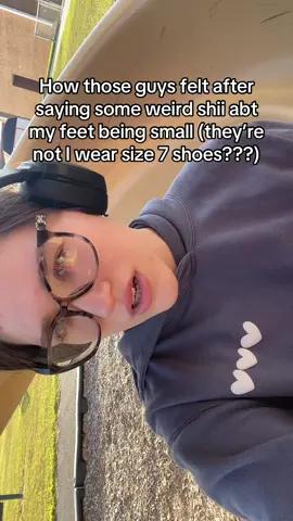 I really don’t understand what’s so weird abt my feet bc it’s happened like 5 times now #weirdos #shoesize #weirdmenbehavior #pleasestop #ragebaiters 