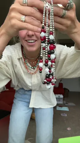 Red, black and lucky dice? Say less #navajopearls #SmallBusiness 