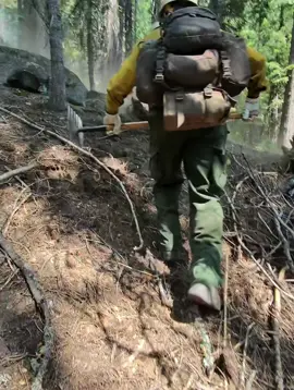#wildlandfirefighter🔥🔥 #fyp #roadto10k #peakfire #viral #tiktok #fypシ゚viral #firefighter 