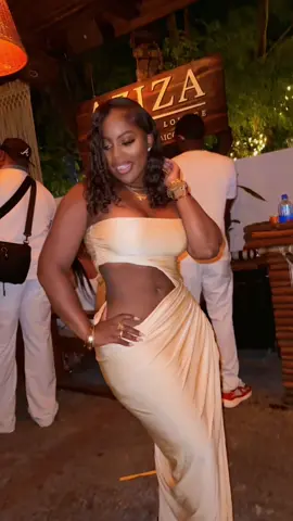 Wearing size small it was my favorite go to in Turks !!!  #falldealsforyou #tiktokshopcreatorpicks #tiktokshoplabordaysale #creatorsearchinsights #dress 