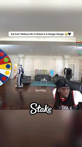 Kai Can’t Believe His 1x Robot Is A Ganger Banger 😂🖤#kaicenat #fyp 