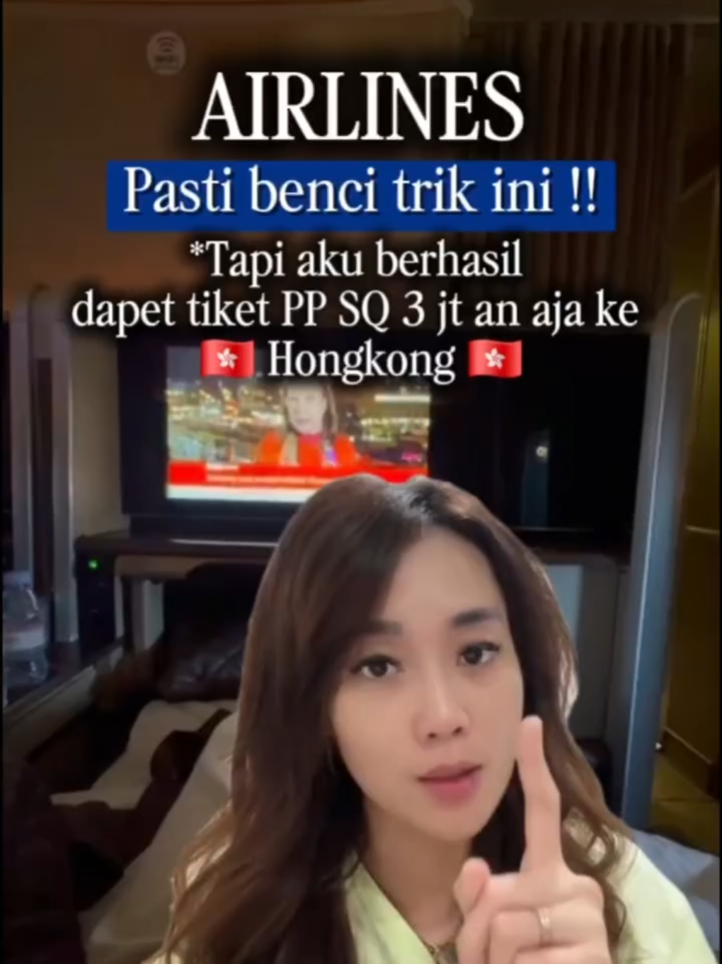 Nih, buat kalian yang pengen liburan tapi budget pas-pasan. aku ada travel hacks yang bisa bikin airlines kesel! 🤣 Kamu bisa dapetin tiket PP ke Hong Kong pake Singapore Airlines cuma Rp3 jutaan aja loh! 🤑 Tonton vidionya sampe abis ya !! ✨ Jangan lupa! ✨ ✅ FOLLOW aku biar dapet balasan otomatis dari bot aku! (Kalau gak follow, biasanya suka gak ke-DM 😬) 👉 @michellapuspitasari ✅ JOIN Community VIP Group bareng 7000+ member aktif se-Indonesia buat sharing & belajar bareng soal points & miles! 🚀🔥