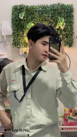 ปะทำงานกัน😆😆#นิคม304ปราจีนบุรี #แคนนอนปราจีนบุรี #กาตั้วน้อย #ชช #หนุ่มโรงงาน 