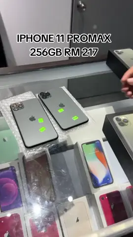 iPhone 11 PRO MAX 256GB - STORAGE 256 - BATTERY HEALTH 100% - WIRANTY UNDER APPLE 12-04-2026 *LIKE NEW CONDITION 10/10 *ALL FUNCTION *100% NOT TELCO SET *FULL SET OROGINAL BOX *FREE CASE & ADAPTER *RM217* 𝗡𝗢𝗧 ; Barang yang kami jual adalah barang yang telah tamat tempoh.  Harga yang anda bayar ialah anggaran nilai barang gadaian yang tidak dibayar oleh pemilik asal/pegadai #fyp #foryoupage #iphonemurahmalaysia #lelong #xybca 