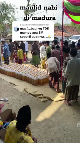 Membalas @nyprastomar dikira ini orang kaya ya semampunya saja jangan ngikuti yang kaya, maulid itu ga wajib tapi klo bisa jangan sampai ga maulid #acaramaulidnabi #maulidnabimuhamammadsaw #maulidnabi2025 #madurapunya 