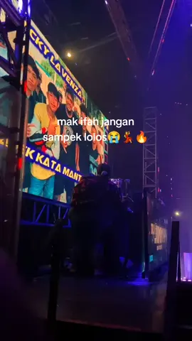 pesae Mak 💃🔥#fyp #stasiuntop10surabaya#JRENGIK_INTHEGENG🔥  #surabaya24jam#tunjunganplazasurabaya 