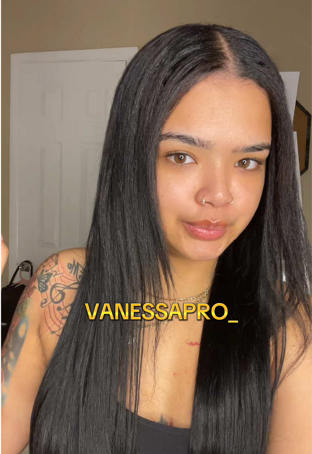 The BEST flat iron no joke @VANESSAPRO #VANESSAPRO #fyp #foryou 