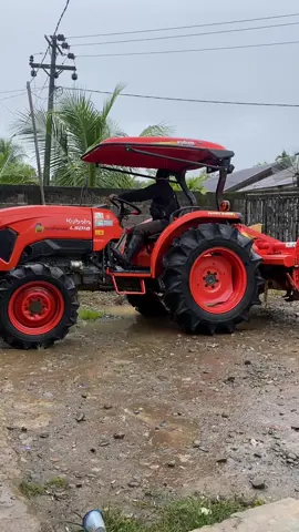 lahan lamno🔥#kubota_tractor #opratormuda #petanimuda #fyp @Des'T 