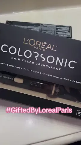 Shiny, vibrant, salon-worthy results all at the press of a button. ✨ The L’Oréal Paris Colorsonic is changing the way we color our hair forever.  @loréal paris usa  No more messy bowls, brushes, or guesswork 🙅‍♀️ L’Oréal Paris Colorsonic does it all…mixes, parts, and colors from root to tip. Who else needs this in their life?  #GiftedByLOrealParis #loreal #lorealparis #colorsonic #lorealparishaircare 