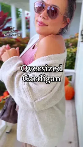 This is the oversized cardigan everyone’s trying to get their hands on! It’s soft, cozy, and not itchy, which is such a win 🙌🏼 I sized down to a medium and it’s still oversized, so you know it’s meant to be that slouchy comfy fit. Definitely one of those pieces that goes fast so don’t wait! #oversizedcardigan #cozycardigan #falloutfits #tiktokshopfashionweek #tiktokshoprestock @PrettyGarden 
