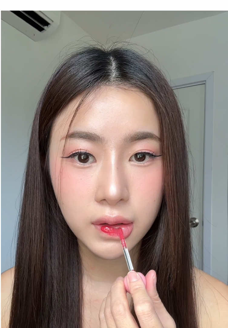 @Jammuay ขอบคุณคุณแจมที่รีวิว คัลเลอร์ลิปออยล์ของเรานะคะ ทาสวยทุกสีเลย ✨💗🙏🏻🫶 #LipOil #LiminaBeauty #ลิปออยล์ #GlowWithLumina #รีวิวบิวตี้ 