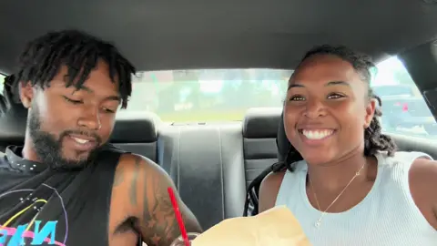 New Taco Bell Street Tacos!! no lie they too good! #Foodie #foodreview #tacobell #tacobellnewmenuitem #couple #couplereview 